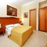 Buono Hotel Nápoles