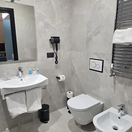 ホテル ブォーノ ナポリ