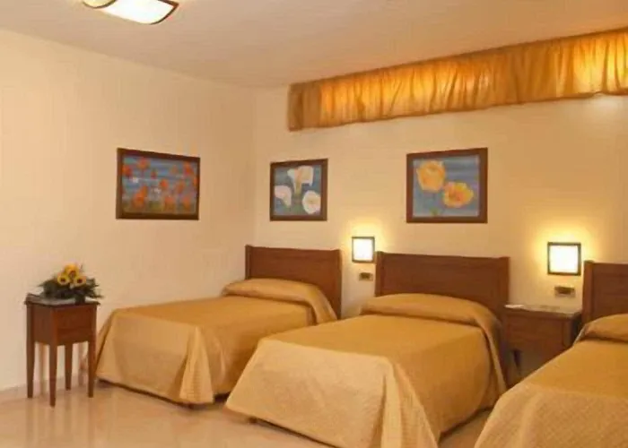 ホテル ブォーノ 3*