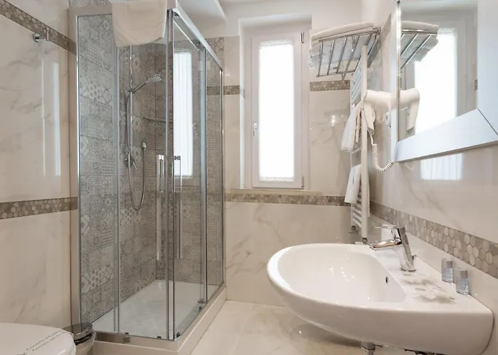 ブォーノ 3* ナポリ