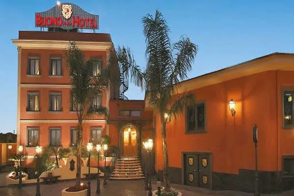 ブォーノ ホテル ナポリ