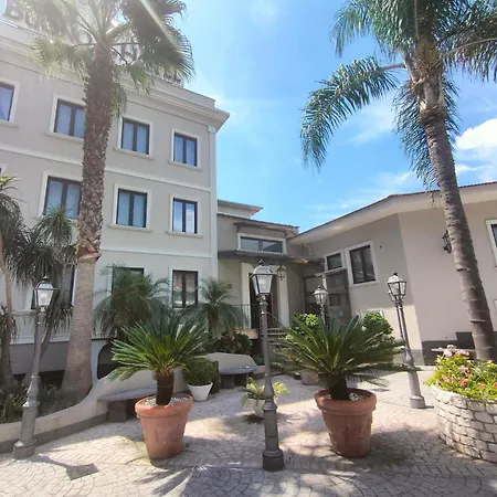 Buono Hotel Nápoles
