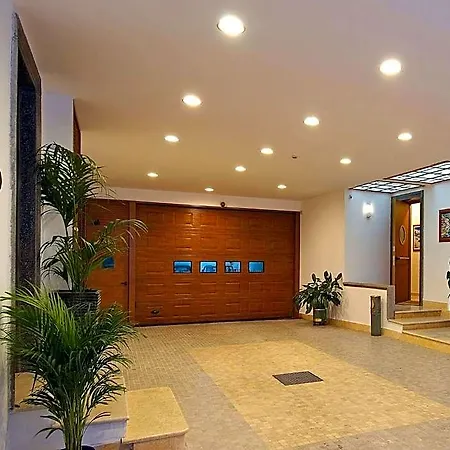 布欧诺酒店 3*