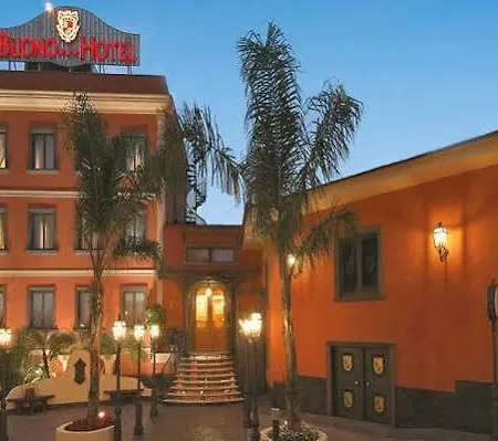 Buono Hotel Nápoles