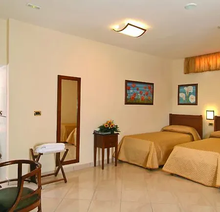 부오노 3* 나폴리